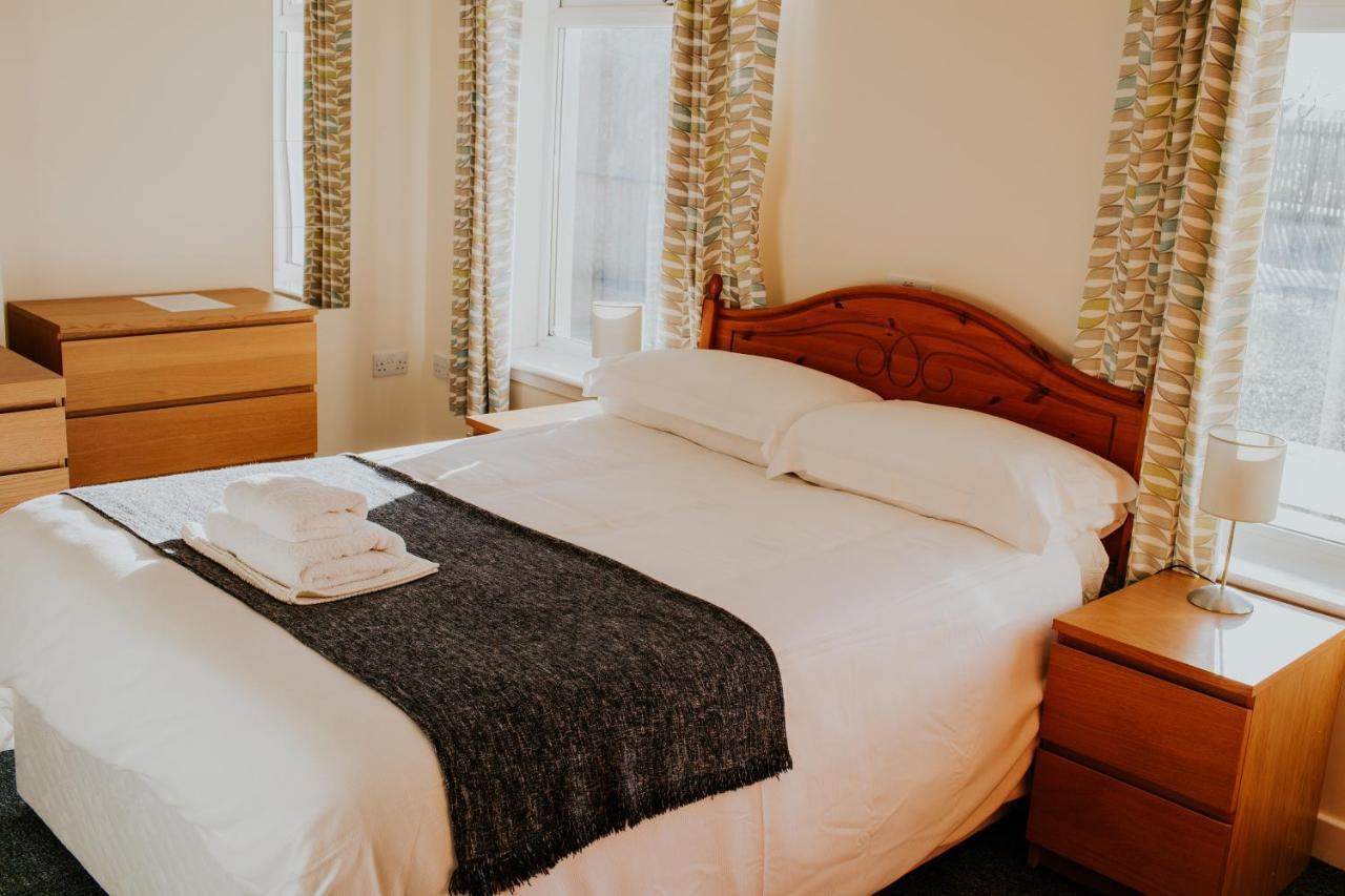Uist Travel Accommodation Daliburgh  Zewnętrze zdjęcie