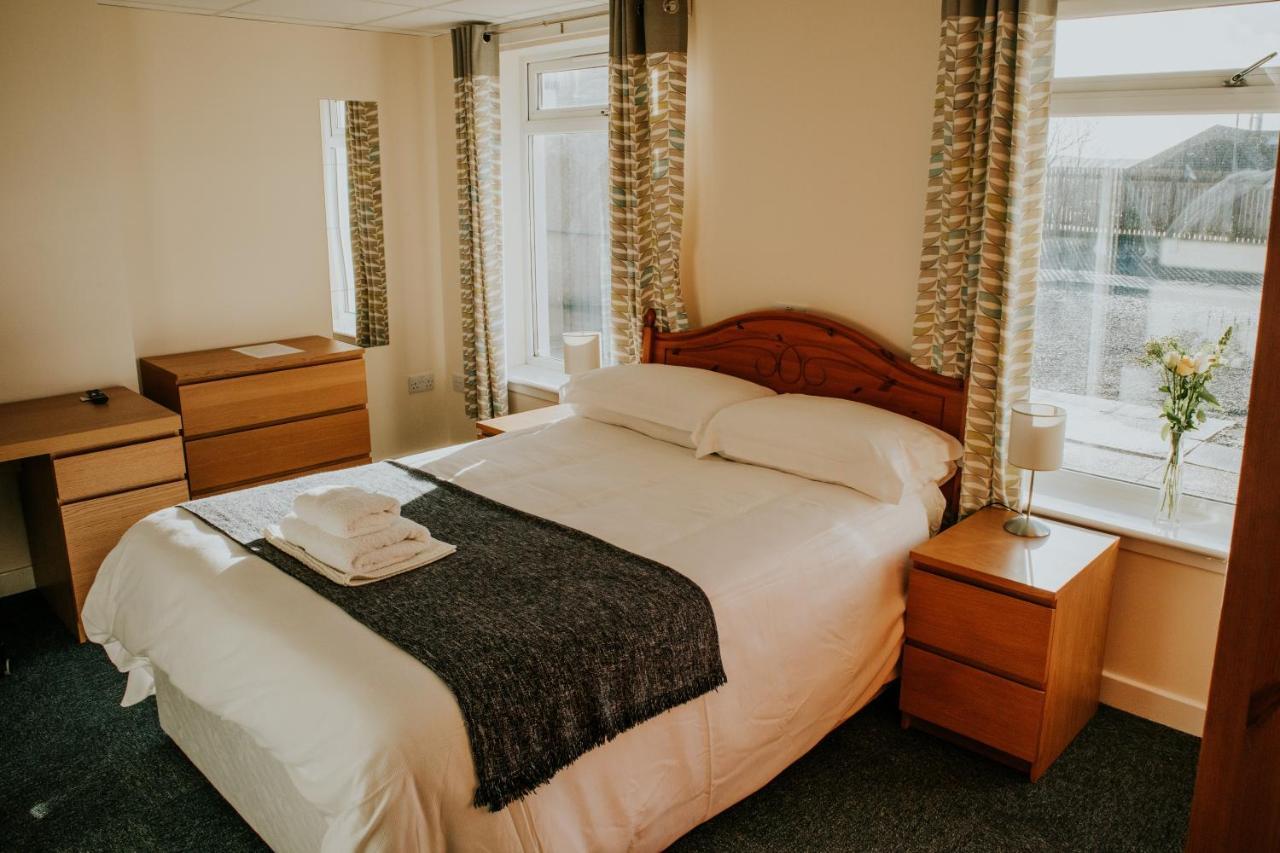 Uist Travel Accommodation Daliburgh  Zewnętrze zdjęcie