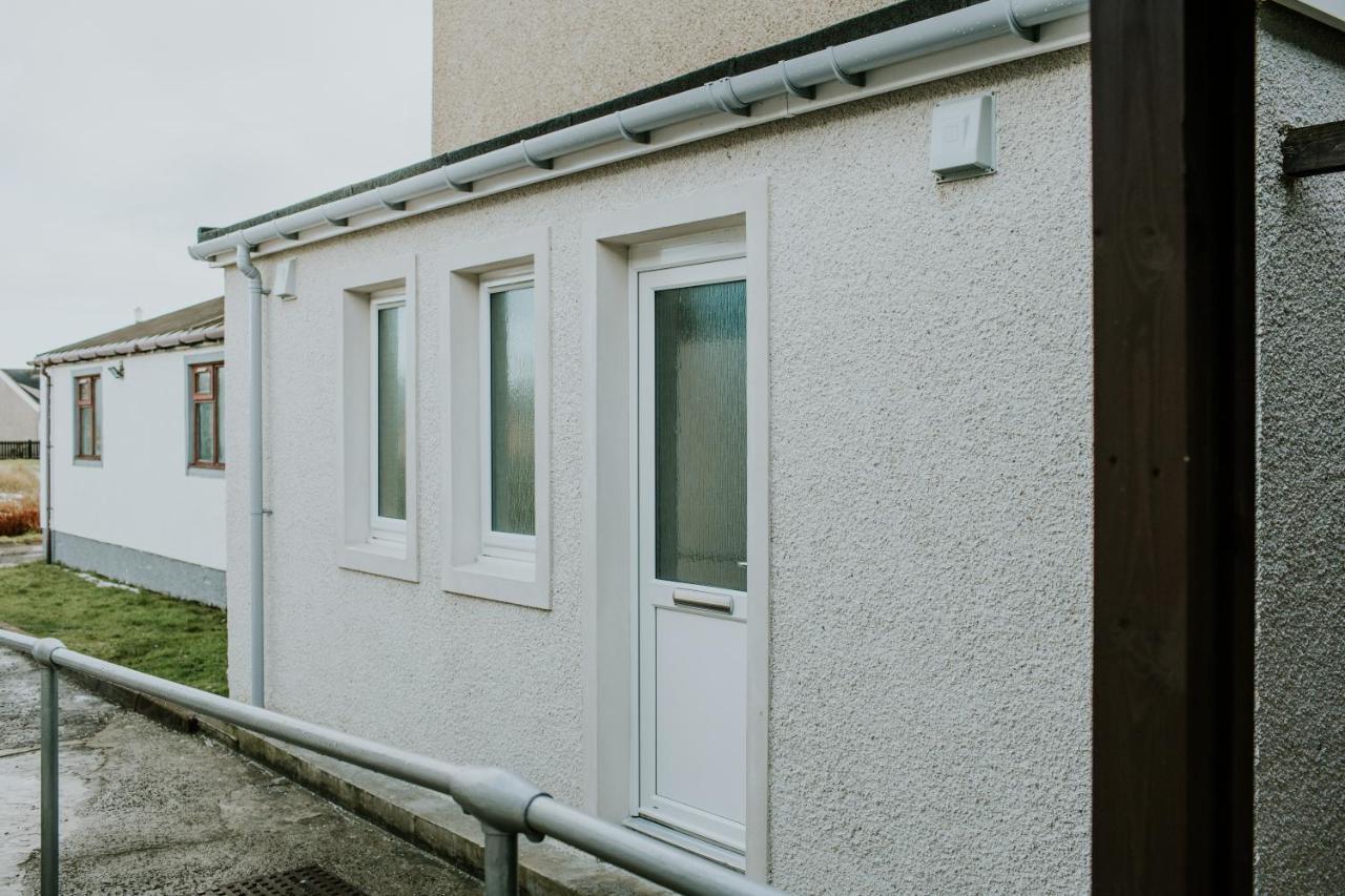 Uist Travel Accommodation Daliburgh  Zewnętrze zdjęcie